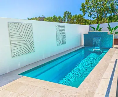 Aquamarine pool color example