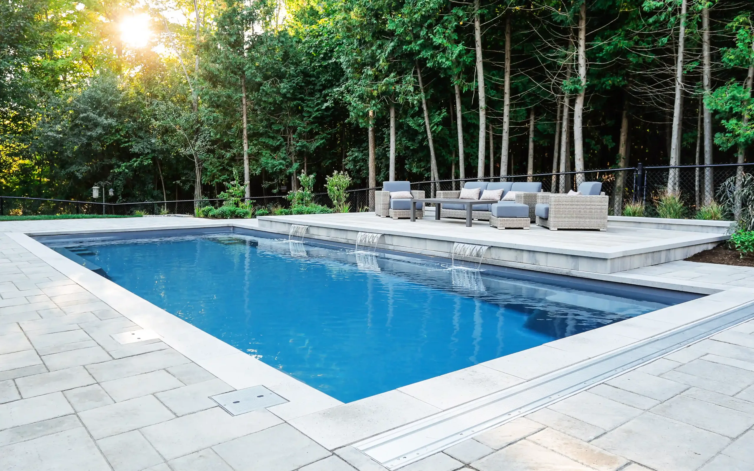 Box_1600x1000-Supreme.webp Discover the Many Benefits of our Luxurious Premium Fiberglass Pools